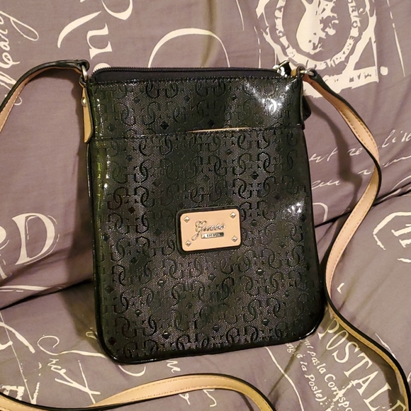 Guess bag - Picture 1 of 4